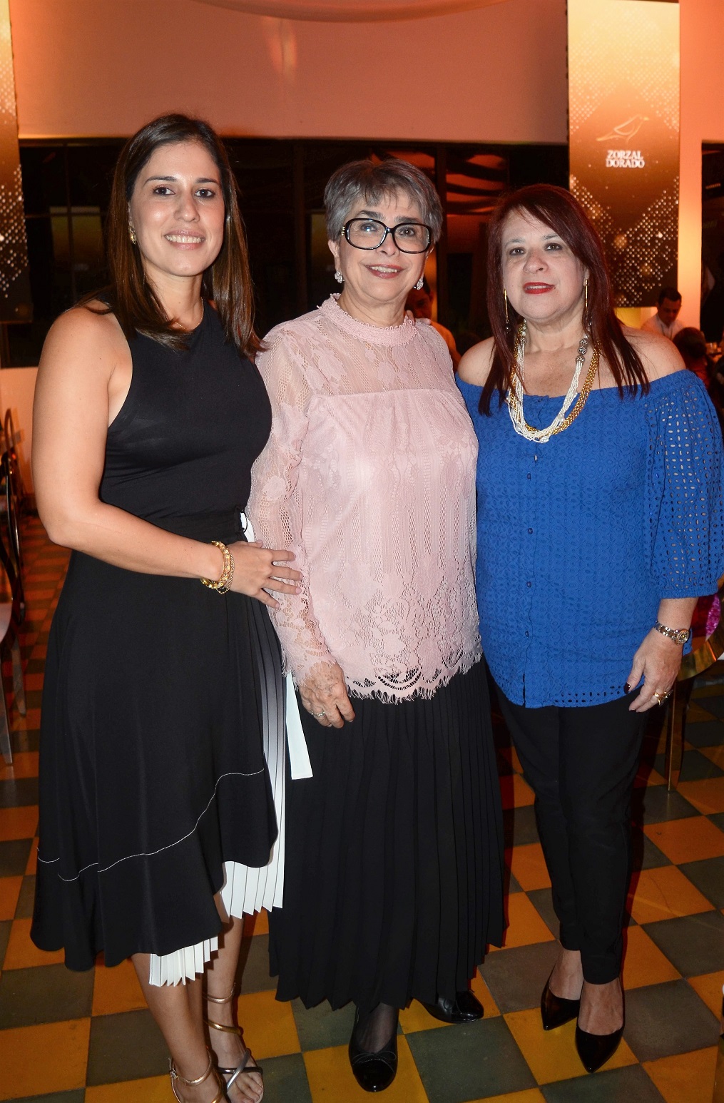 Galardonan con Premio Zorzal Dorado a Julieta Kattán, Linda Coello y Vivian Chahín en San Pedro Sula