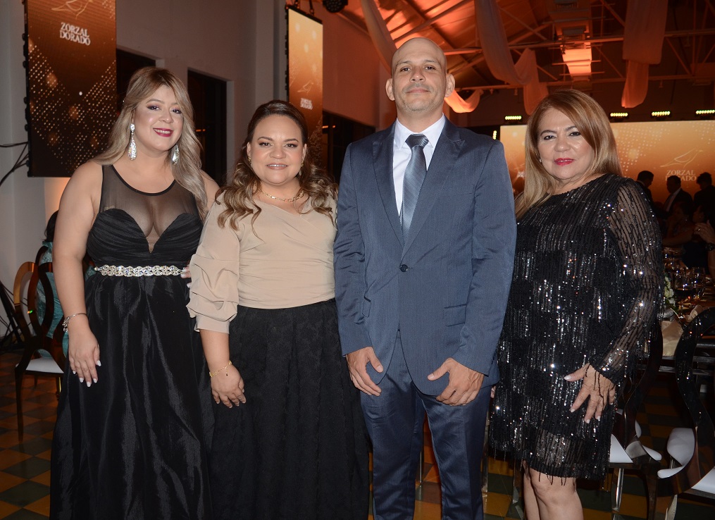 Galardonan con Premio Zorzal Dorado a Julieta Kattán, Linda Coello y Vivian Chahín en San Pedro Sula