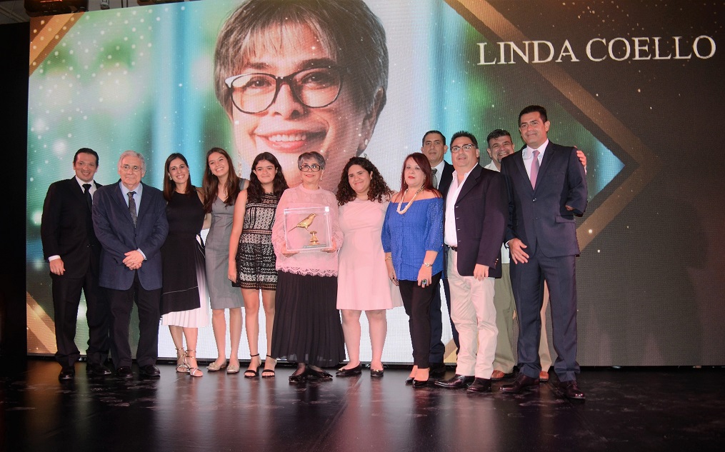 Galardonan con Premio Zorzal Dorado a Julieta Kattán, Linda Coello y Vivian Chahín en San Pedro Sula