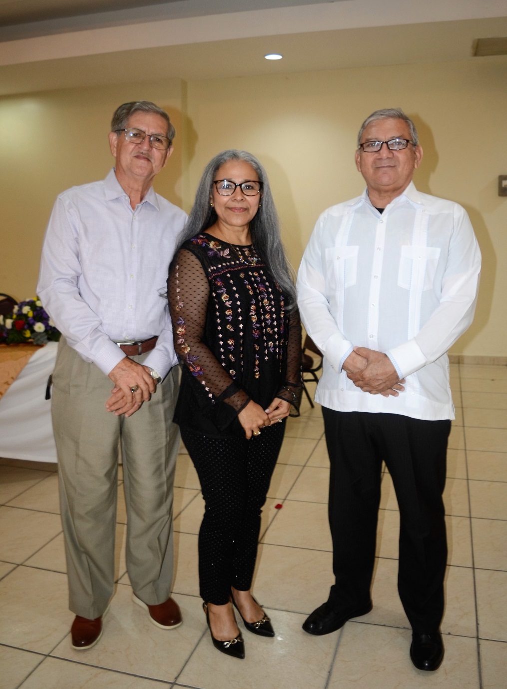 Galardonan a seis pedagogos con el Premio a la Excelencia Merendón 2023 en San Pedro Sula