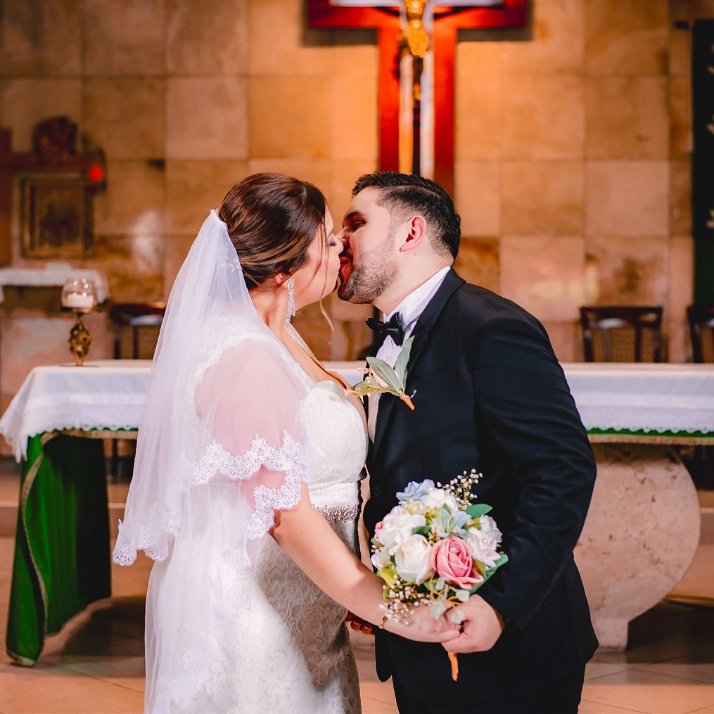 Funez y Alejandra Isaula: Una celebración de amor hecha con el corazón