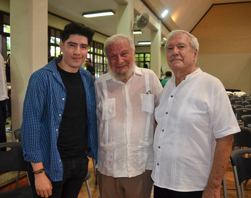 Tributan homenaje póstumo a Teresa de Pastor en San Pedro Sula 