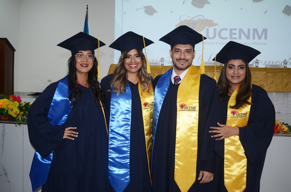 UCENM gradúa a 219 nuevos profesionales en San Pedro Sula