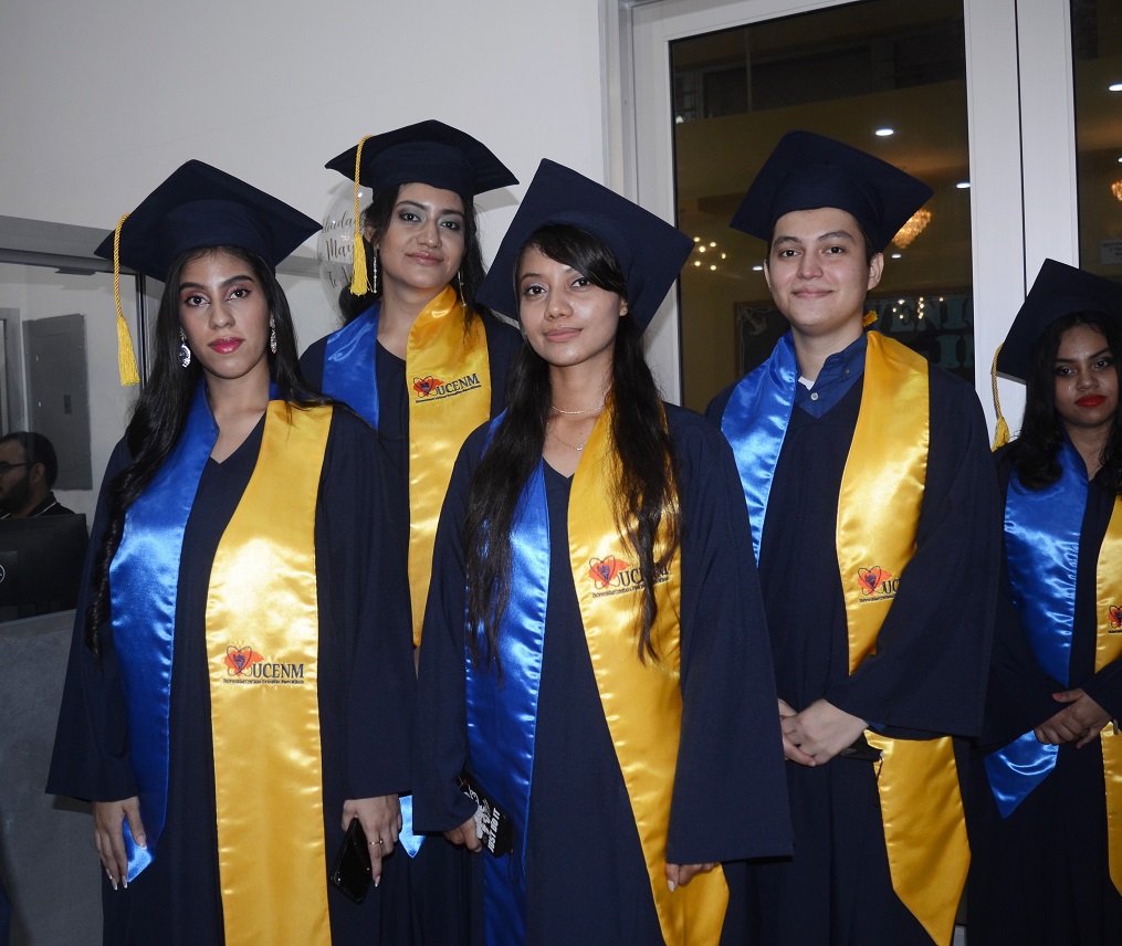 UCENM gradúa a 219 nuevos profesionales en San Pedro Sula