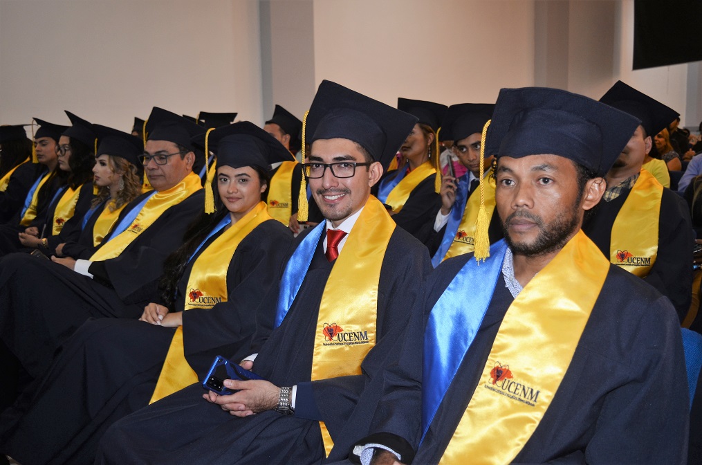 UCENM gradúa a 219 nuevos profesionales en San Pedro Sula