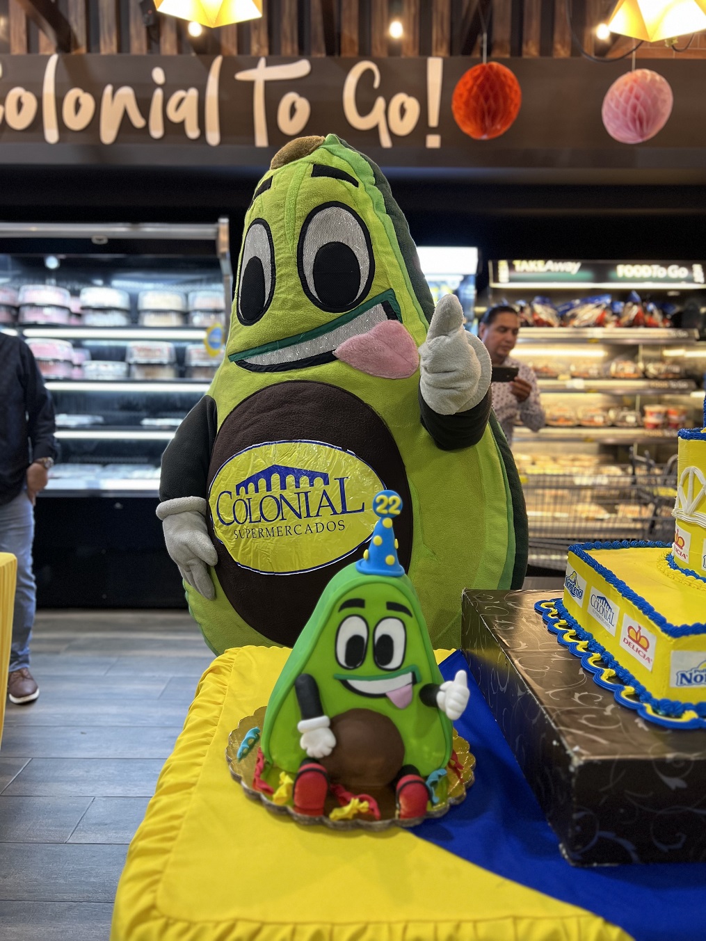 Supermercados Colonial celebró su mes de aniversario número 22 a lo grande en sus 4 sucursales