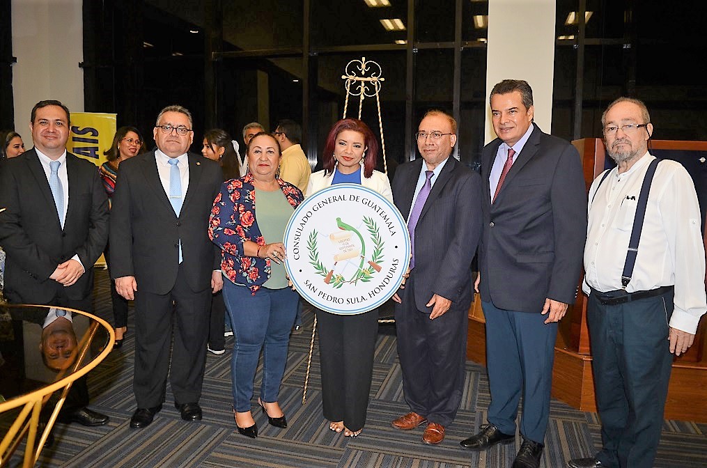 Guatemaltecos residentes en San Pedro Sula conmemoran el 202 aniversario de independencia patria