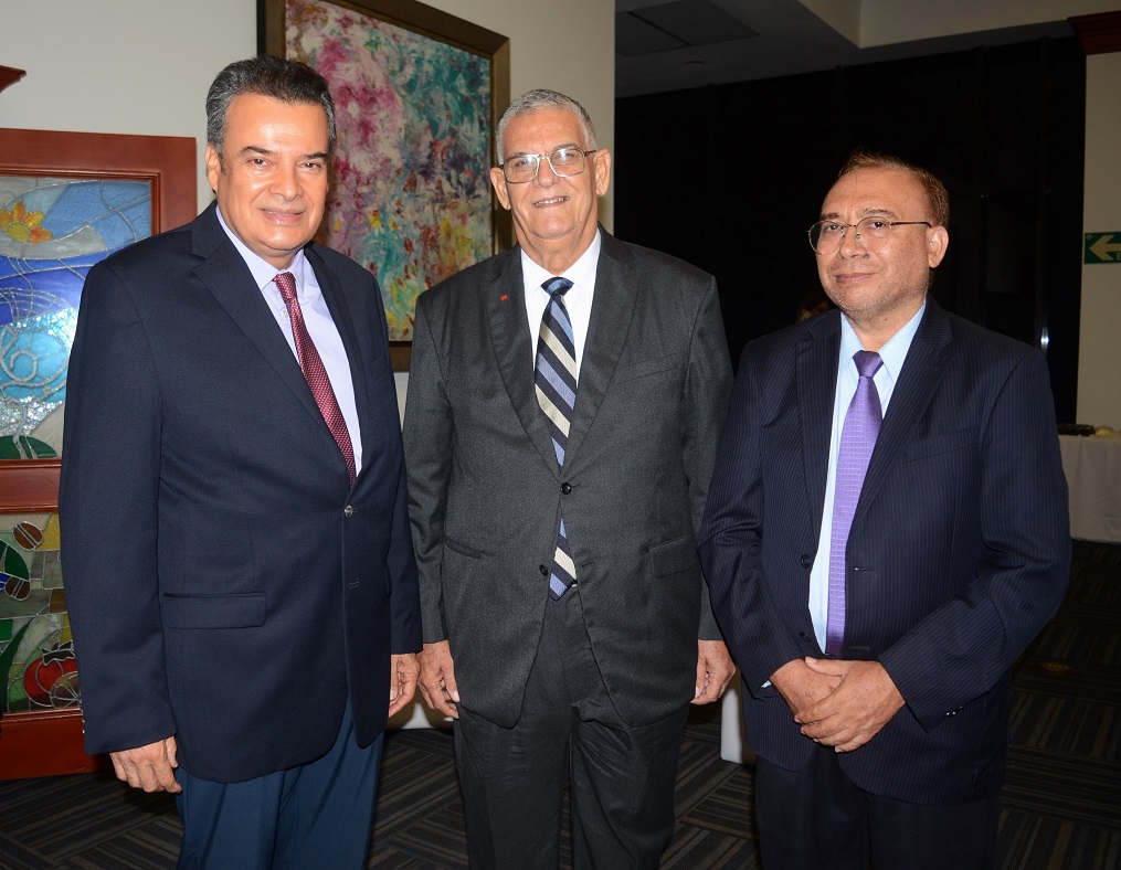 Guatemaltecos residentes en San Pedro Sula conmemoran el 202 aniversario de independencia patria