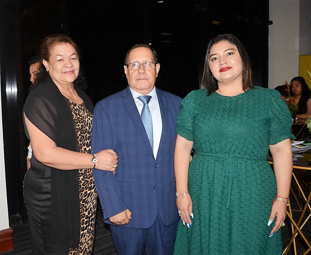 Guatemaltecos residentes en San Pedro Sula conmemoran el 202 aniversario de independencia patria