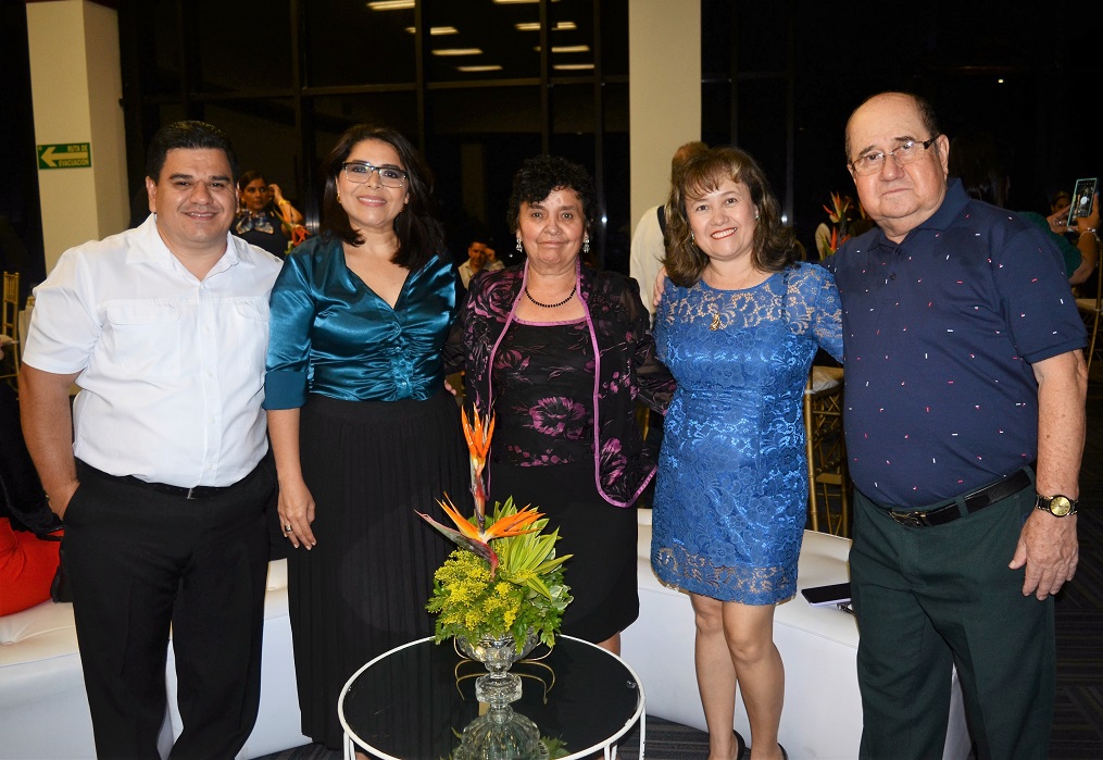 Guatemaltecos residentes en San Pedro Sula conmemoran el 202 aniversario de independencia patria