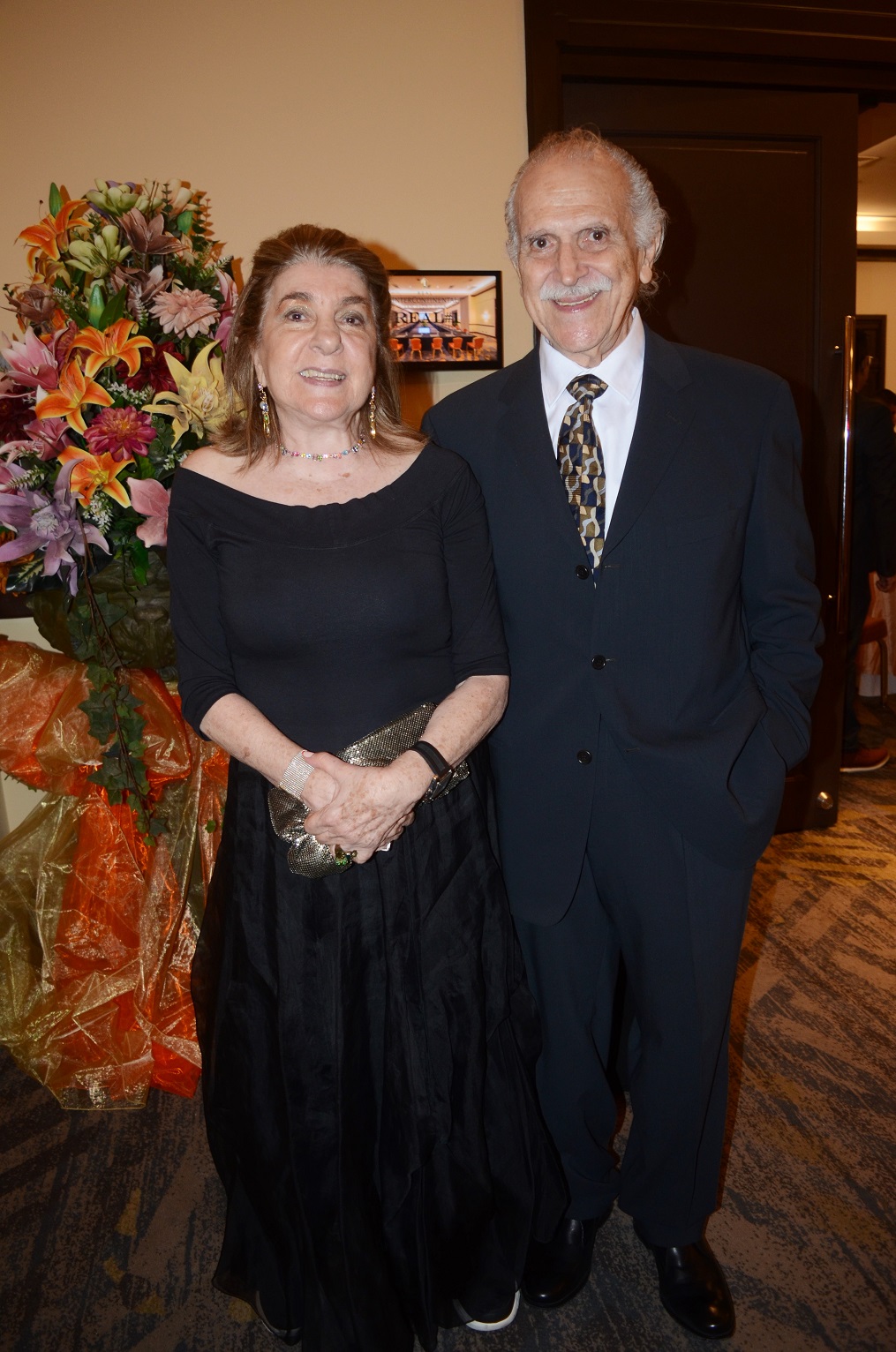 María Antonia de Suazo recibe Doctorado Honoris Causa en Educación de Universidad Politécnica de Honduras