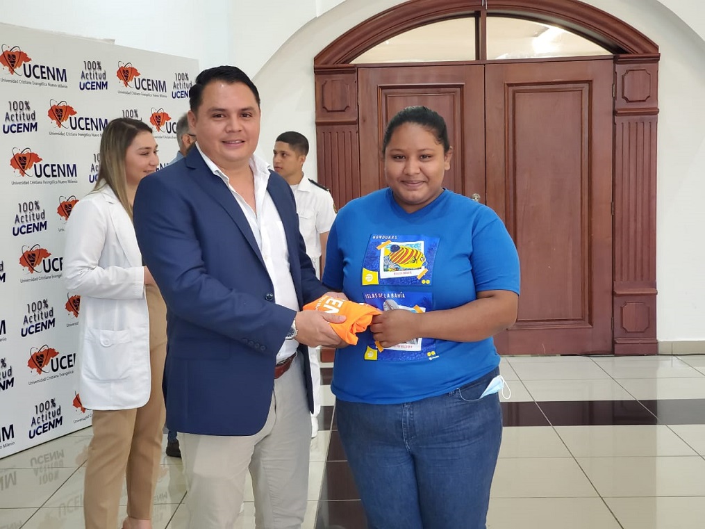 UCENM inaugura su tercer periodo académico 2023 con un devocional