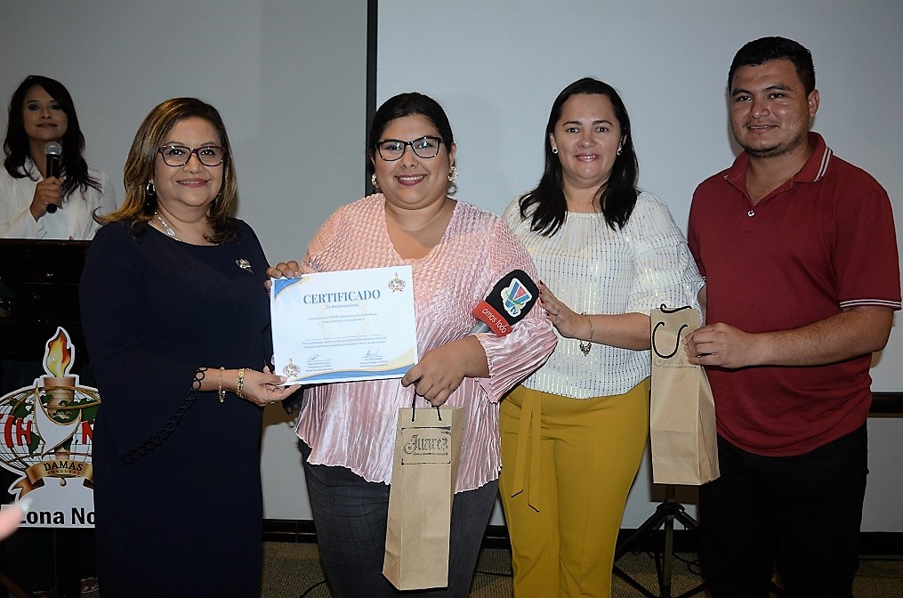 FIHNEC Damas Zona Norte Honduras anuncian lanzamiento de su revista y entrega reconocimiento a comunicadores