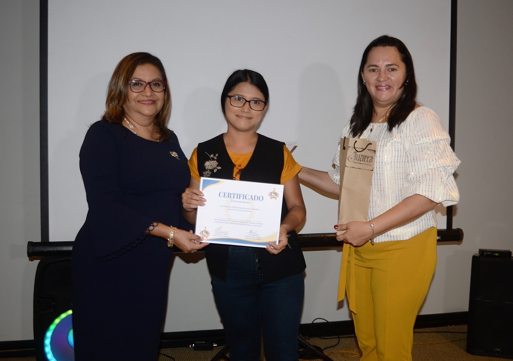 FIHNEC Damas Zona Norte Honduras anuncian lanzamiento de su revista y entrega reconocimiento a comunicadores