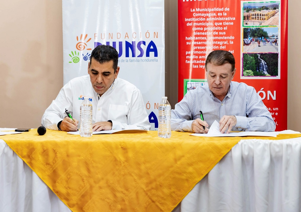 Alcaldía Municipal de Comayagua y Fundación Diunsa firman convenio de cooperación  