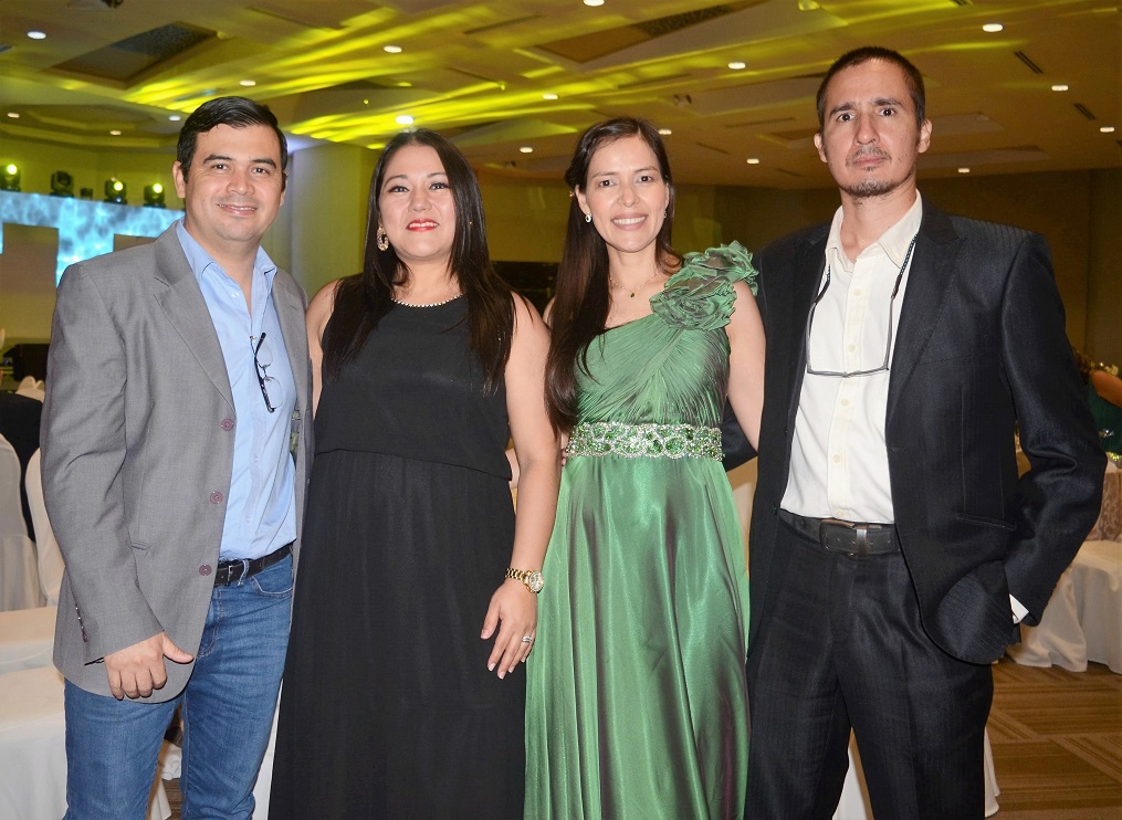 Galenos de San Pedro Sula celebran Día del Médico con cena de gala