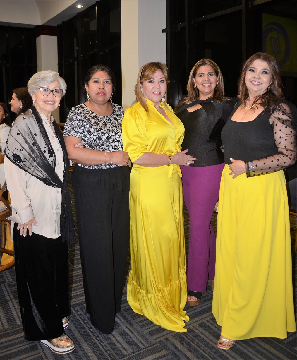 Grupo Tribu y Banpaís brindan homenaje al Padre Melo y honran la memoria de Paco Medina