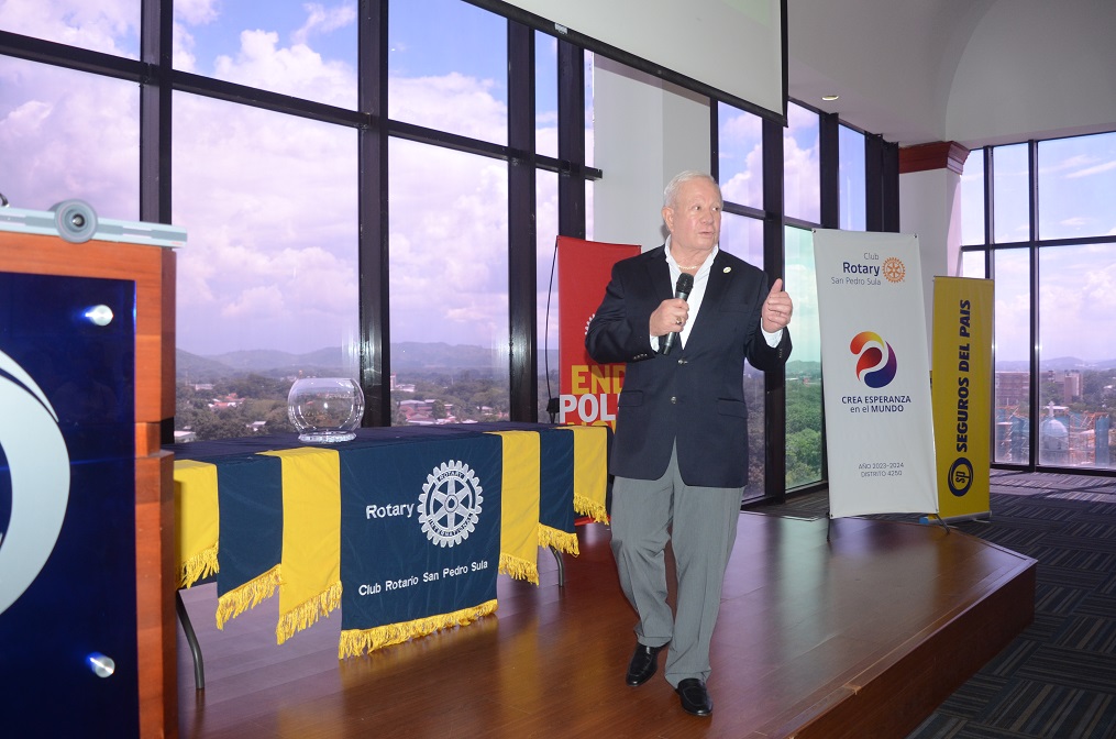 80 jóvenes de excelencia académica participan en el programa Ryla Excer del Club Rotario San Pedro Sula