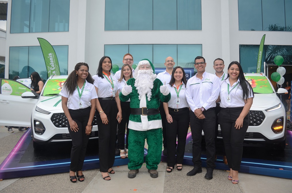 En esta Navidad puedes tener la Nave de tus Sueños con Supermercados La Colonia