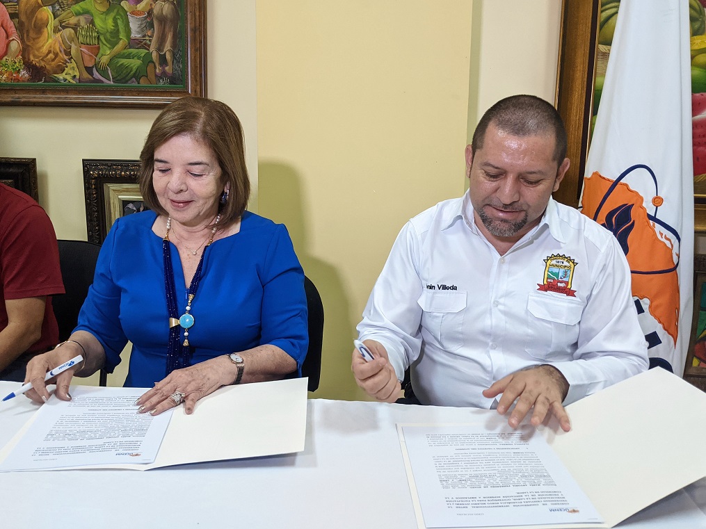 UCENM y la Municipalidad de La Labor, Ocotepeque suscriben importante Convenio de Cooperación