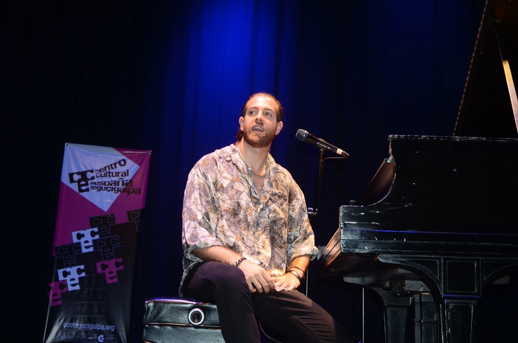 Pianista español Andrés Barrios ofrece concierto “Universo Lorca” en San Pedro Sula