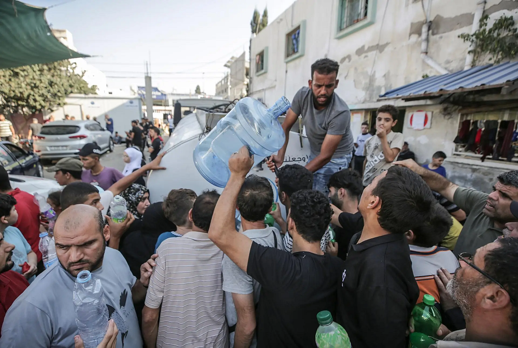 Israel restablece parcialmente el suministro de agua a Gaza