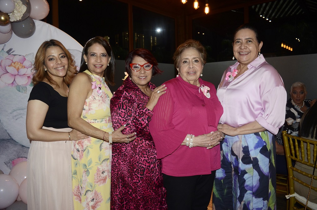 Baby shower en honor a Gabriela Perdomo de Zuñiga