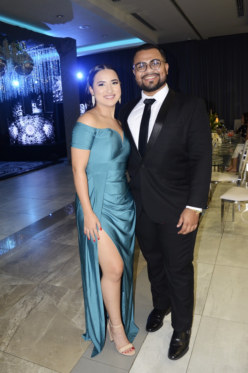 La boda de Carlos Meraz y Anahí Figueroa …una velada llena de encanto