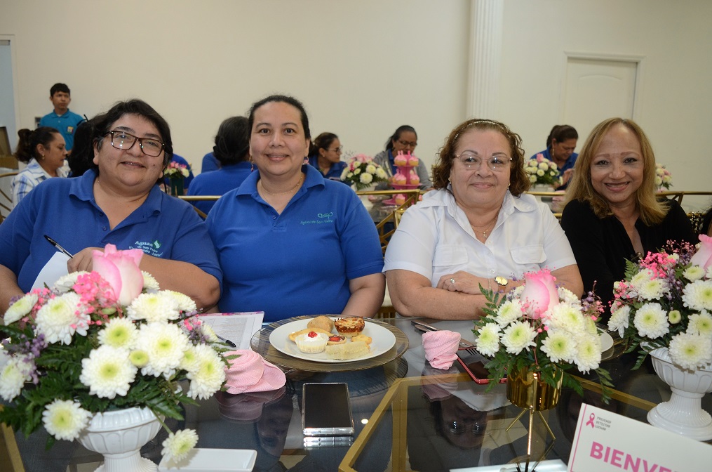 Aguas de San Pedro ofrece Té educativo sobre prevención de cáncer de mama