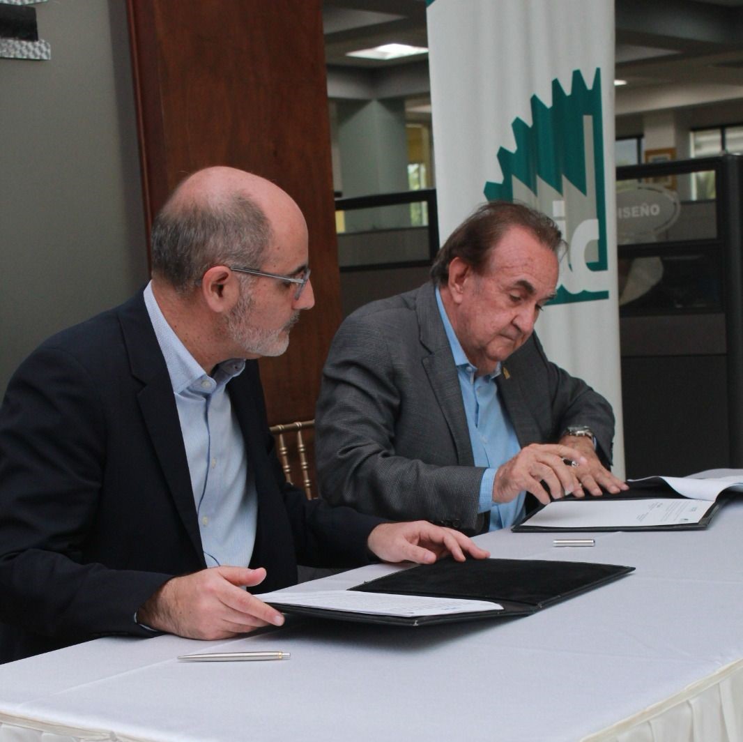 Secretaría de Transparencia y Lucha Contra la Corrupción y CCIC firman acuerdo de cooperación 