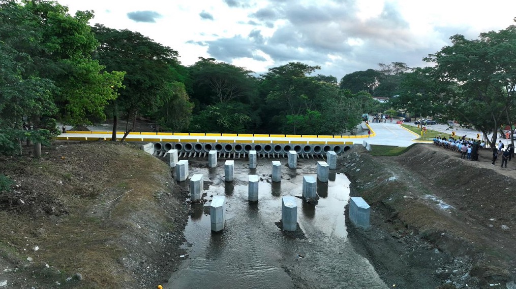 Habilitado el paso vehicular por vado Juan Lindo en San Pedro Sula