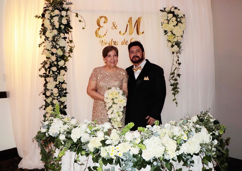 Emerson Enamorado y Miriam Pineda de Enamorado celebran sus Bodas de Oro de