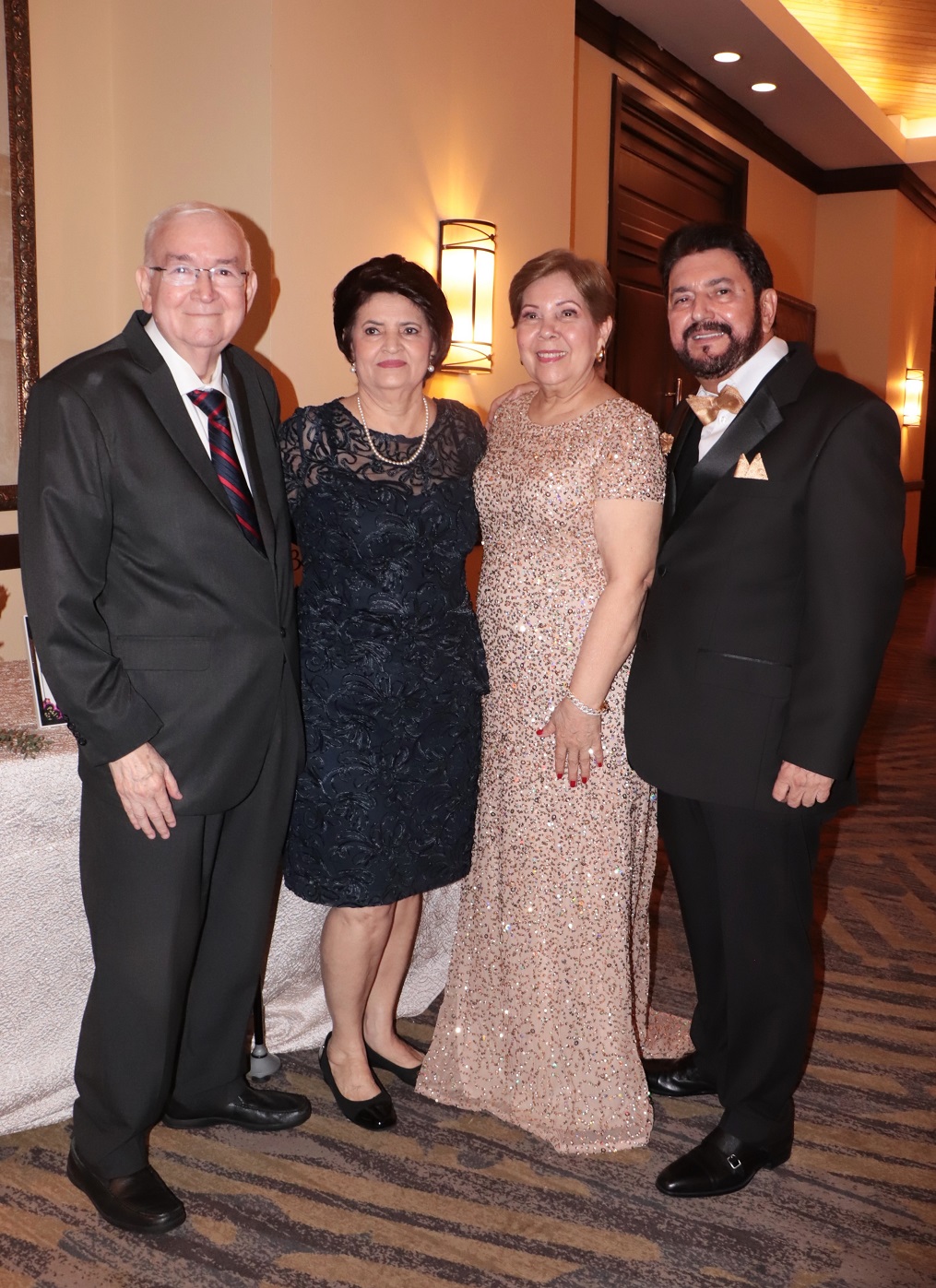 Don Emerson y doña Miriam Enamorado con sus hijos Johan y Jossie Enamorado Pineda