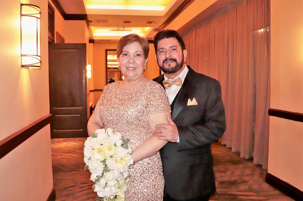 Emerson Enamorado y Miriam Pineda de Enamorado celebran sus Bodas de Oro de