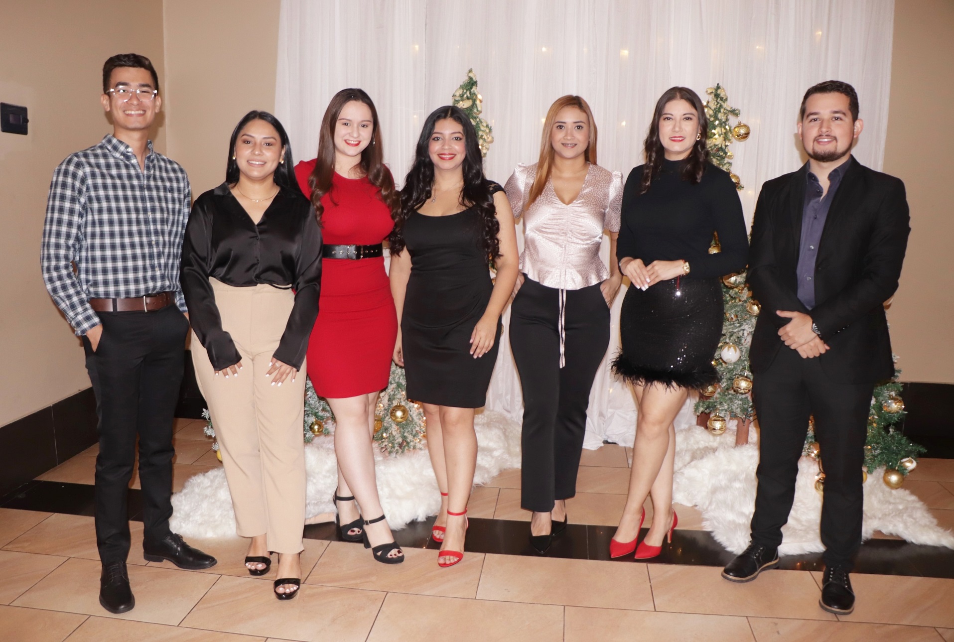 CCIC celebra su tradicional cena navideña 