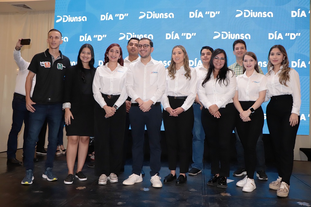 Celebración “Día D”: Diunsa realiza emotivo evento de reconocimientos y entrega de beneficios a colaboradores