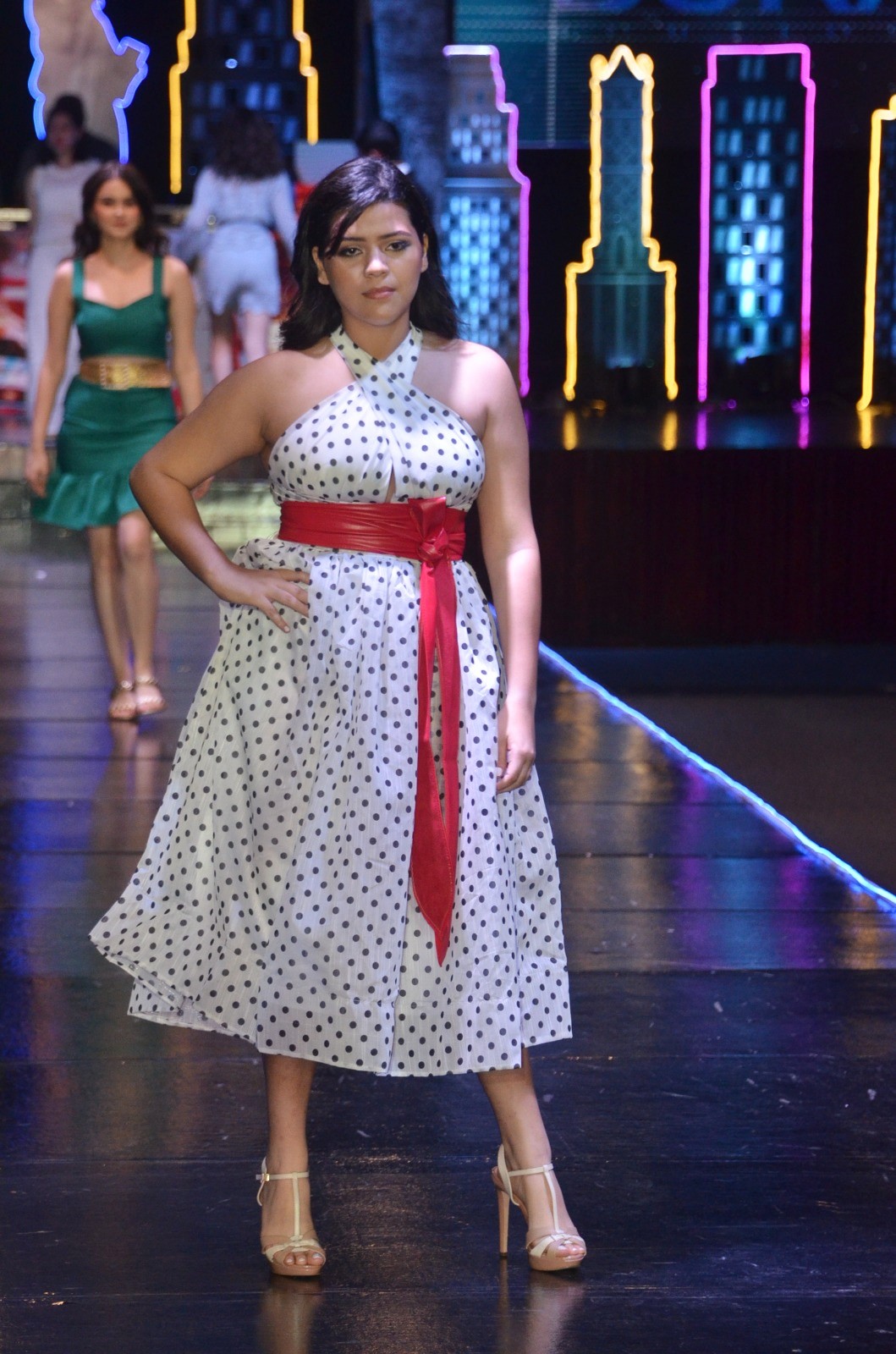 Fashion of Fifth de los seniors 2024 de la Escuela Internacional Sampedrana