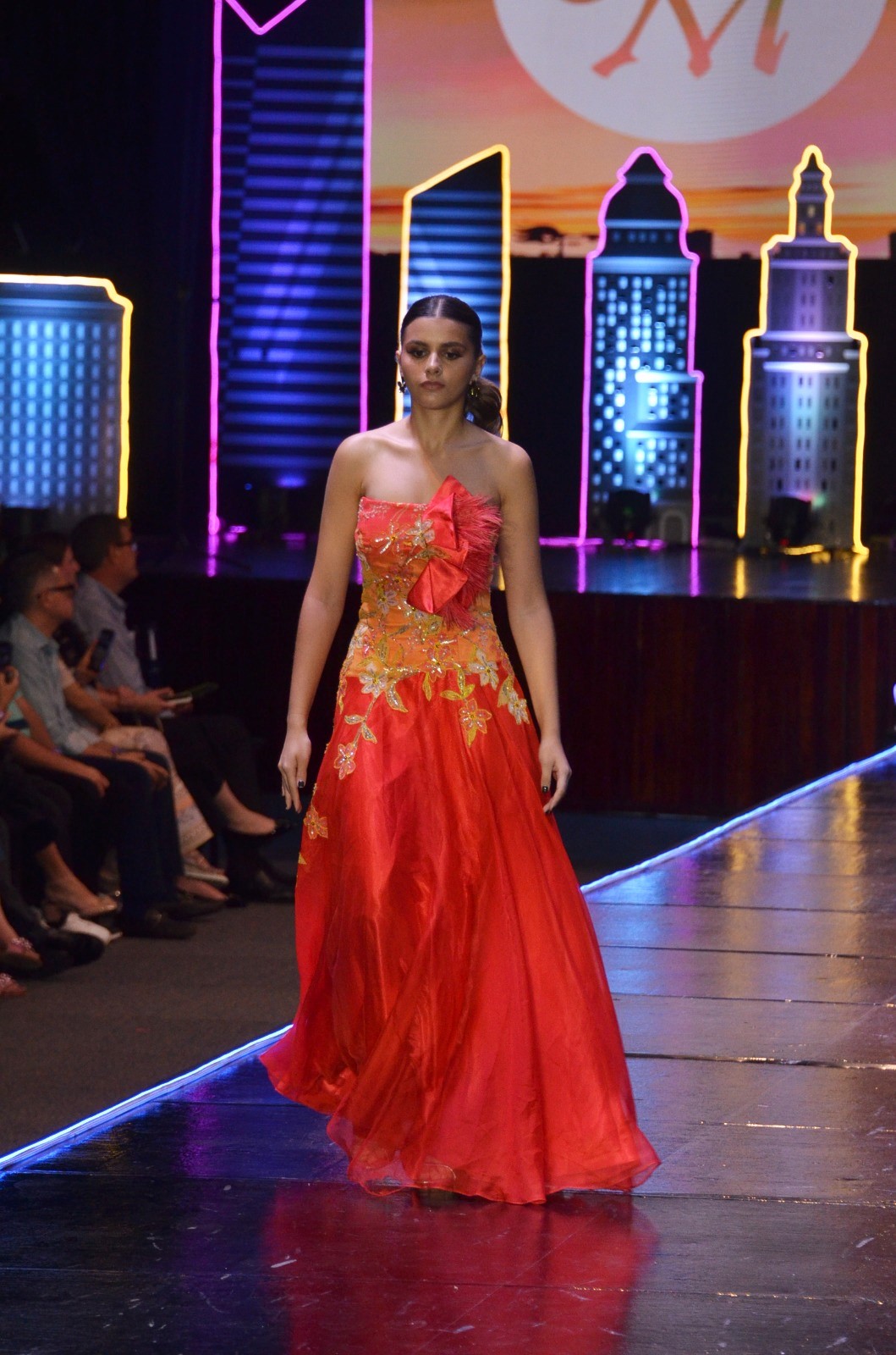 Fashion of Fifth de los seniors 2024 de la Escuela Internacional Sampedrana