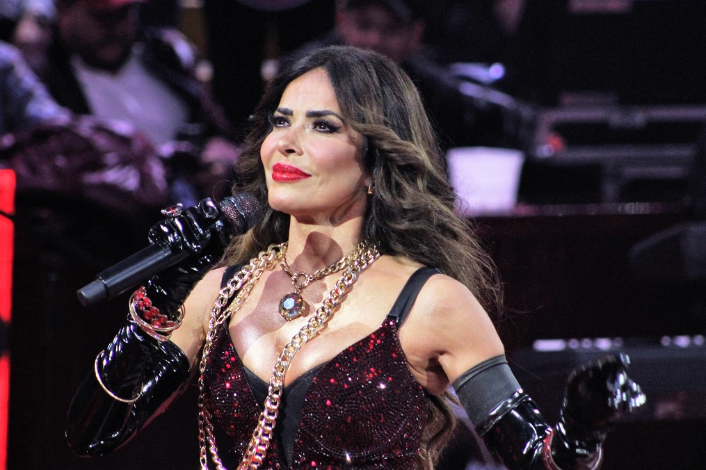 Gloria Trevi presenta demanda contra Sergio Andrade