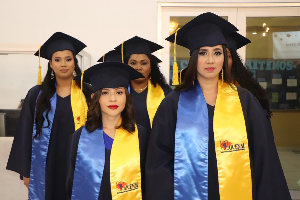 La UCENM celebra con orgullo la graduación de 109 nuevos profesionales en posgrado y pregrado