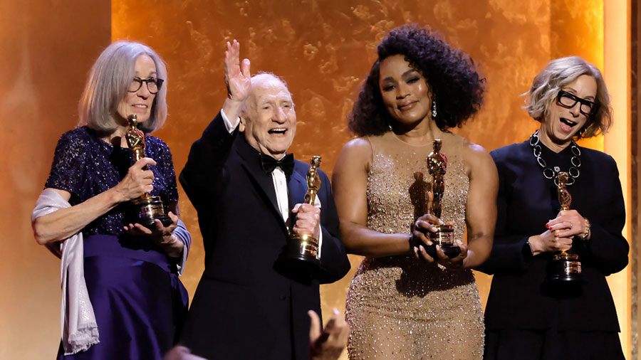 Carol Littleton, Mel Brooks, Angela Bassett y Michelle Satter