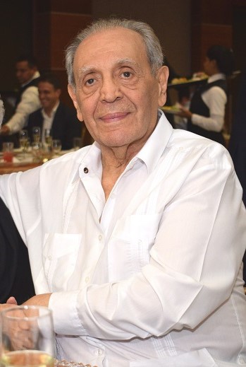 Fallece el empresario sampedrano Napoleón Larach Jamis