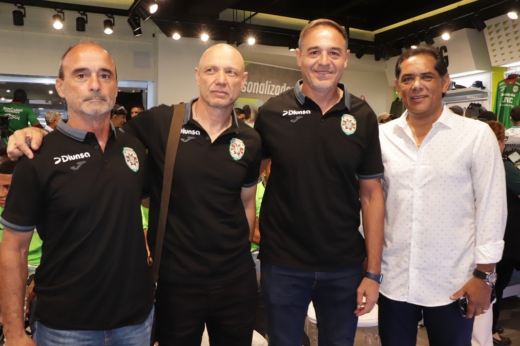 Diunsa y Club Deportivo Marathón presentan las nuevas camisetas para la temporada 2024-2025