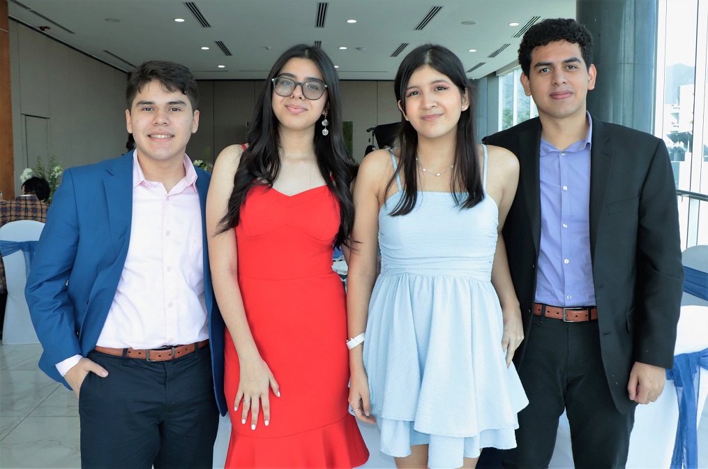 Diego Sabillón, Mónica Osorio, Camila Cabrera y Sebastián Monejo