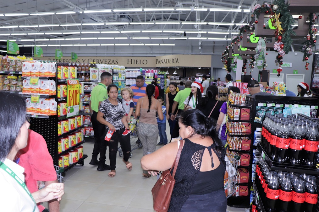 Supermercados La Colonia apertura su tienda No. 12 en Megaplaza Palenque de San Pedro Sula