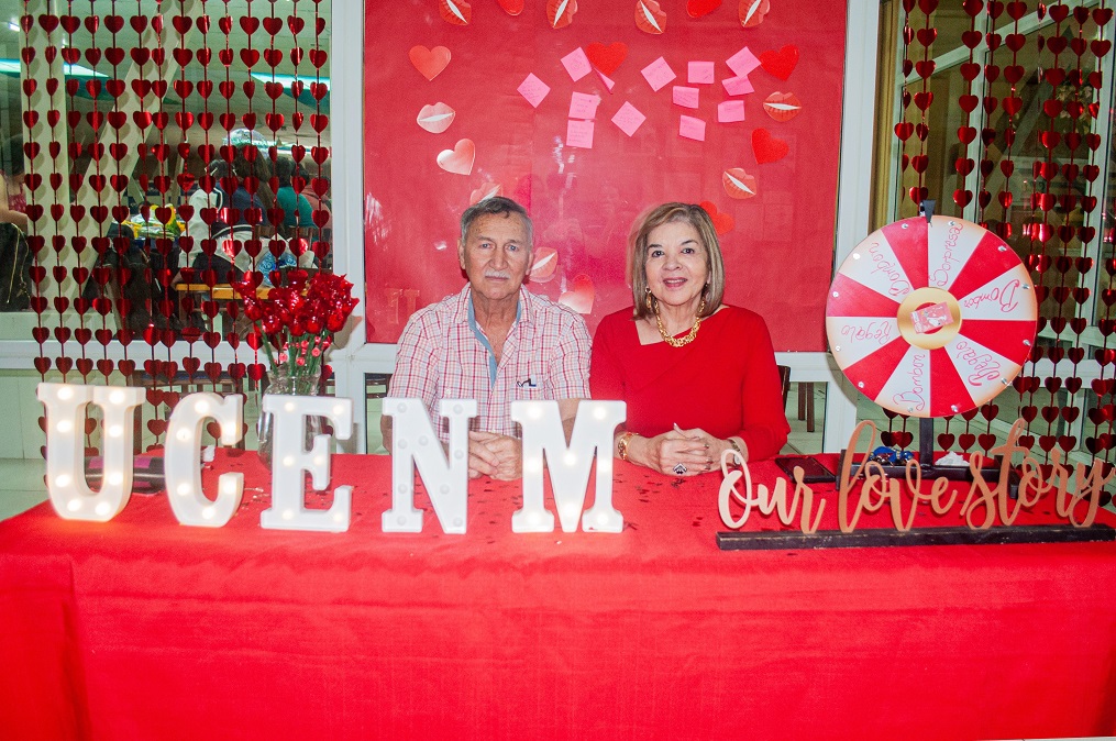 Alegre celebración de Día del Amor y la Amistad en UCENM