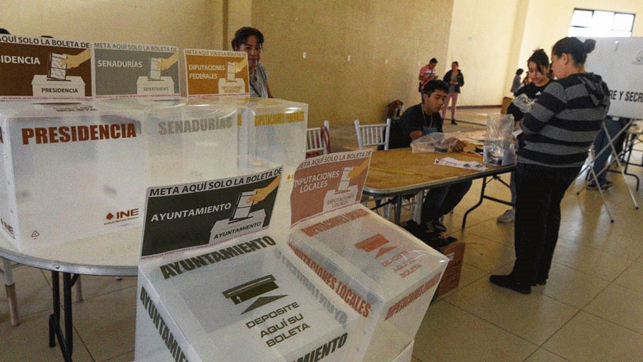 Avanzan sin incidentes mayores elecciones generales en México