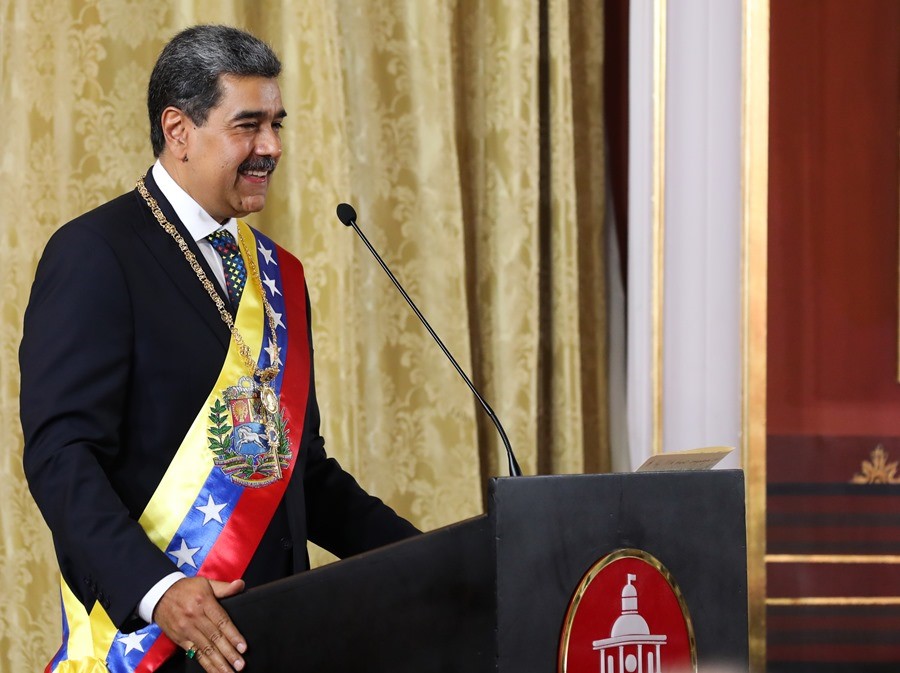Maduro recibe oleada de sanciones internacionales; Machado anuncia que González “juramentará en el momento correcto”