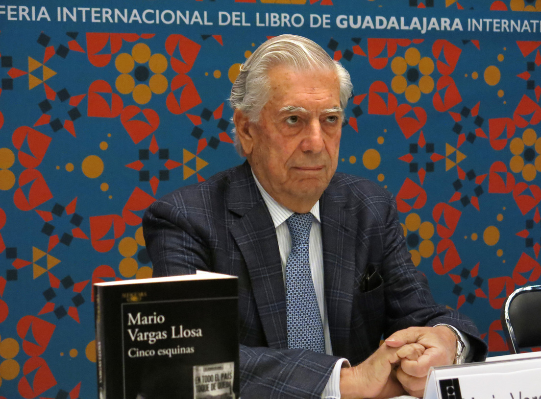 Muere escritor Mario Vargas Llosa, el nobel peruano ícono de la literatura latinoamericana