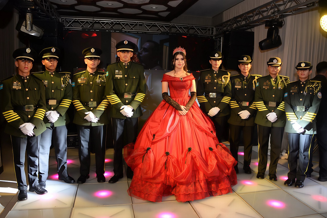 Una noche de cuento de hadas en los XV años de Mía Luque